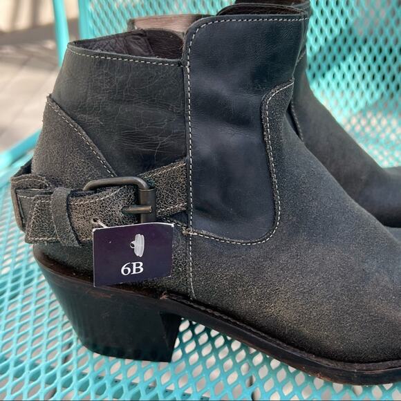 J.B. Dillion Ankle Harness Boots Women’s 6 NEW - Picture 2 of 8